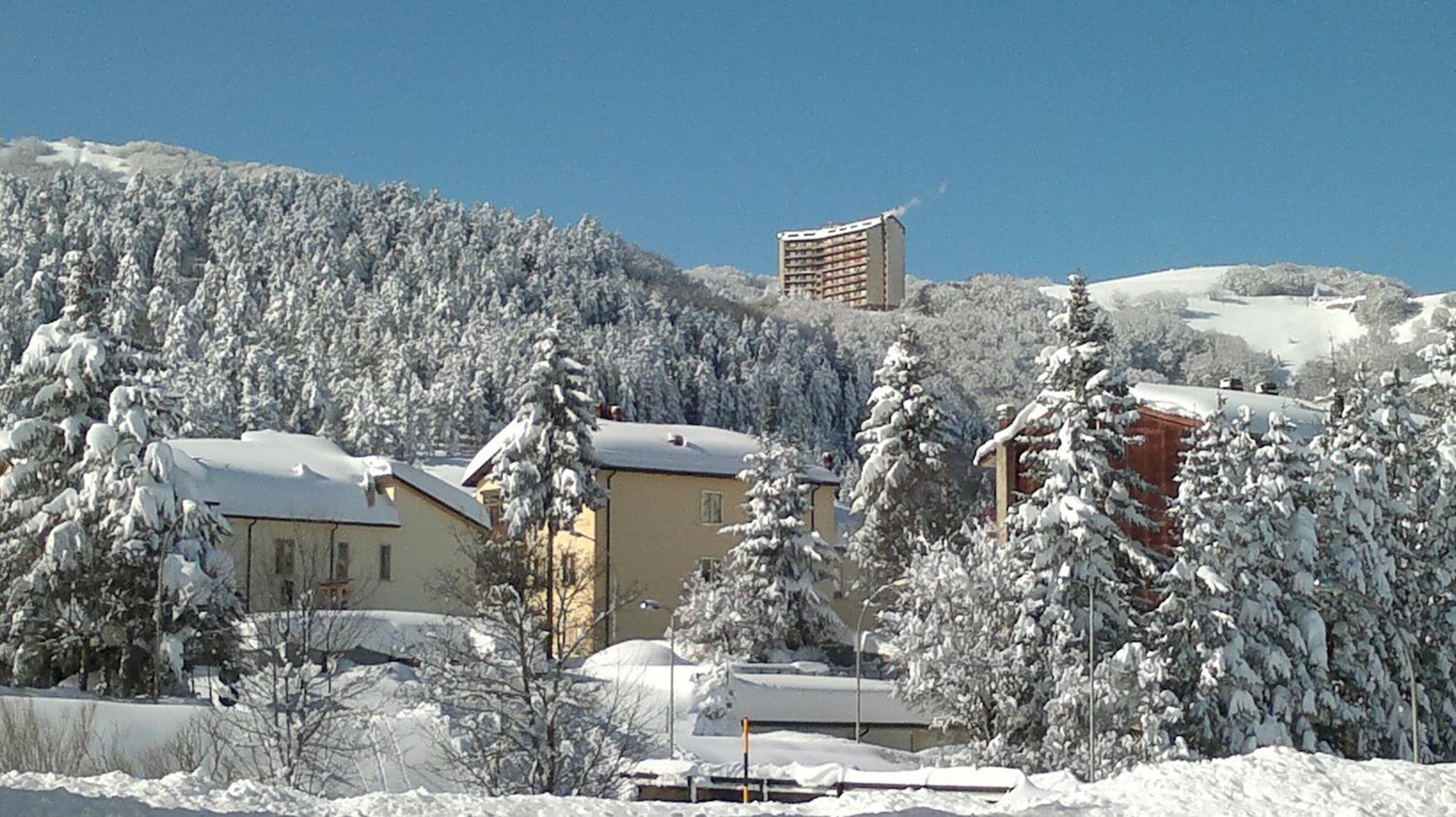 Albergo Corradetti Castel Di Sangro Bagian luar foto