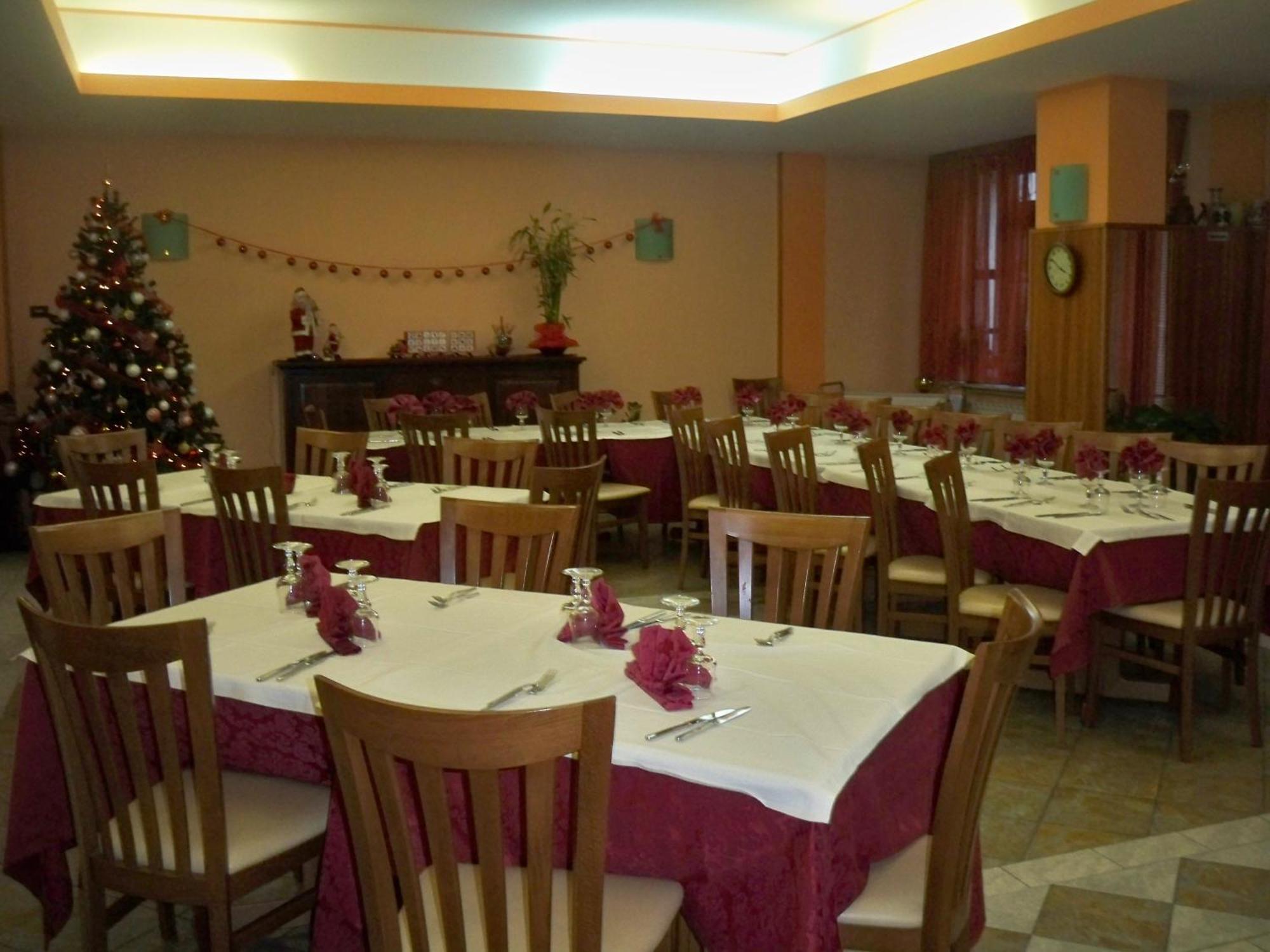 Albergo Corradetti Castel Di Sangro Bagian luar foto